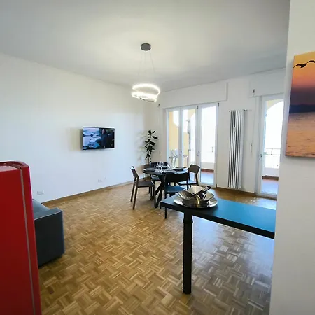 Apartament Virgi's Stresa