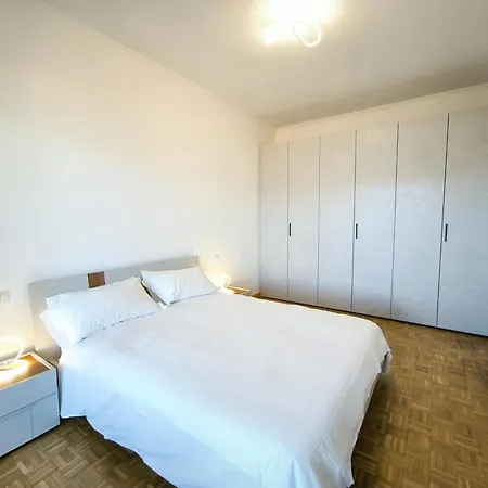 Apartamento Virgi's *