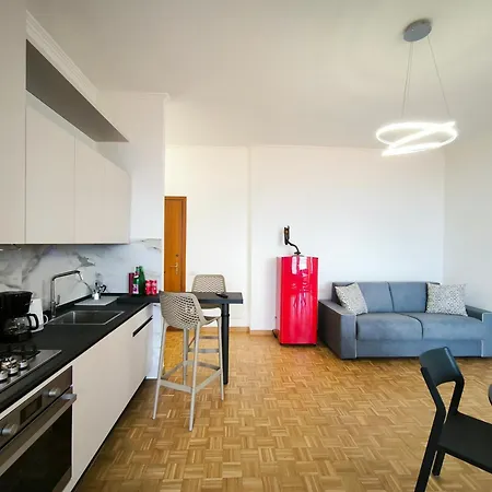 Virgi's Apartmán Stresa
